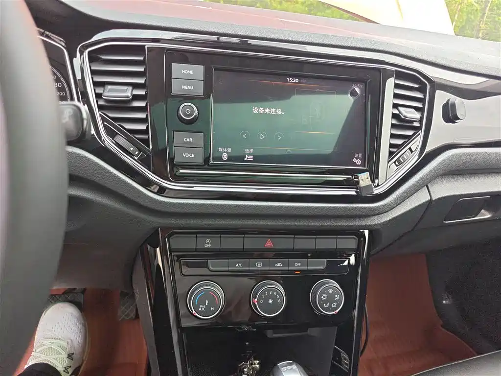 Volkswagen T-ROC 2019 280TSI DSG 2WD Comfort Version China VI фото 9