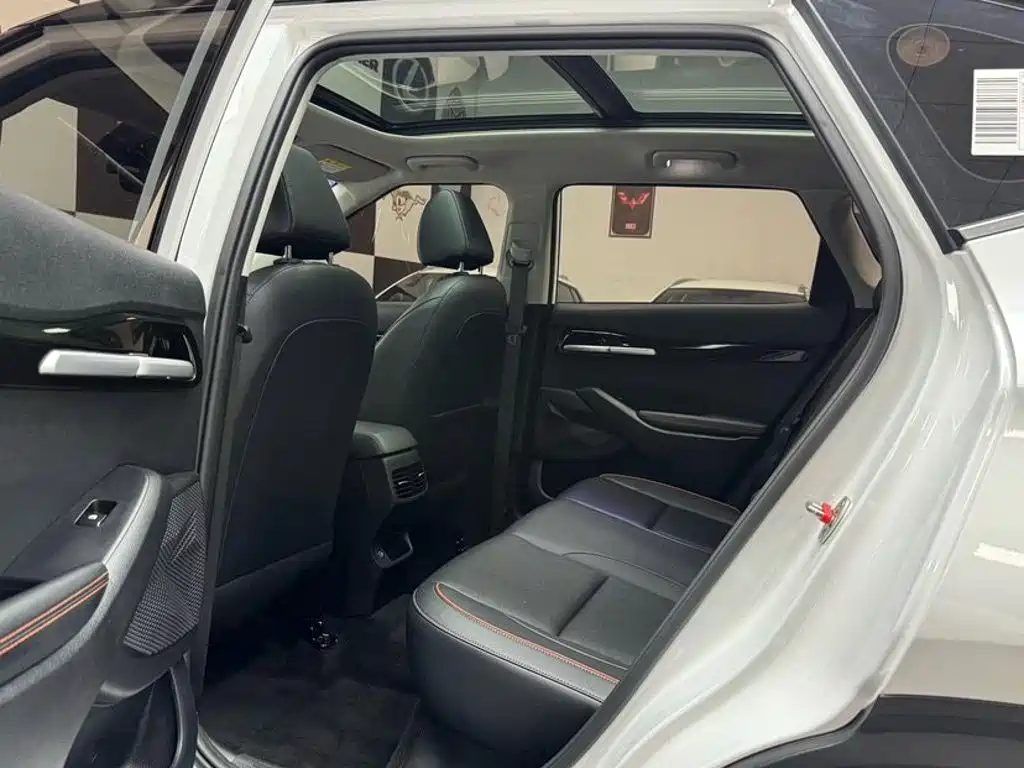 Kia Seltos 2023 2023 1.5L CVT Luxury Edition