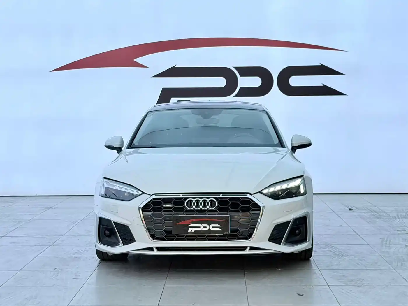 Фото 2 - Audi A5 (Import)