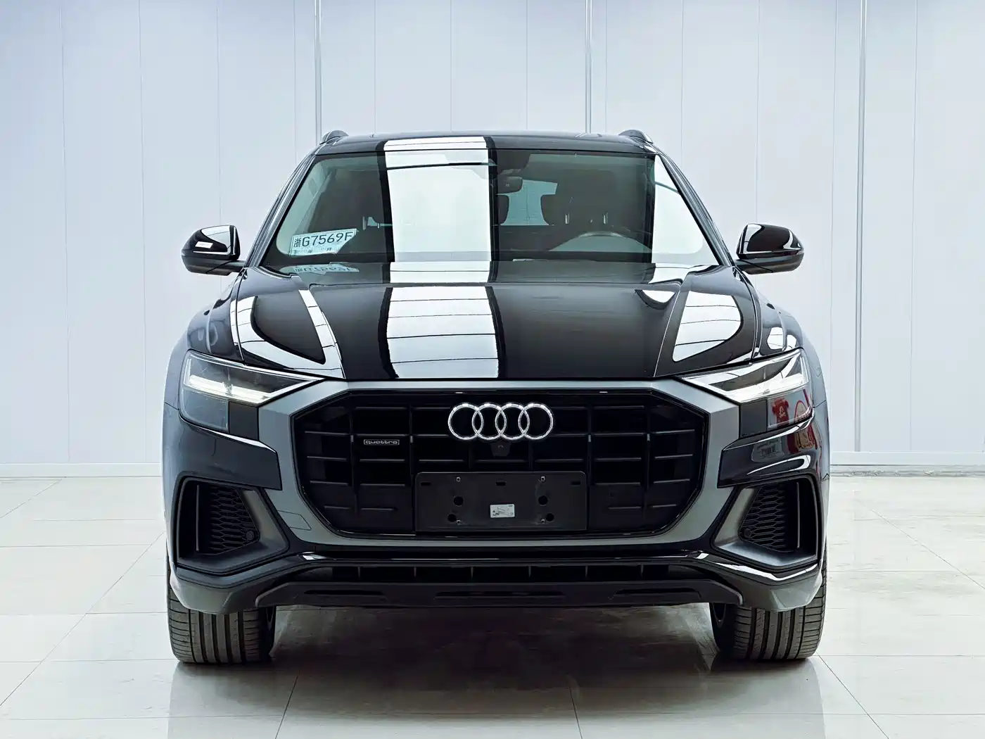 Audi Q8 2020 2019 55 TFSI Luxury Dynamic