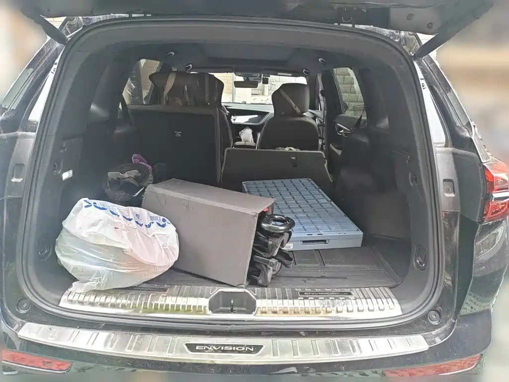 Photo 20 - Buick Envision Plus