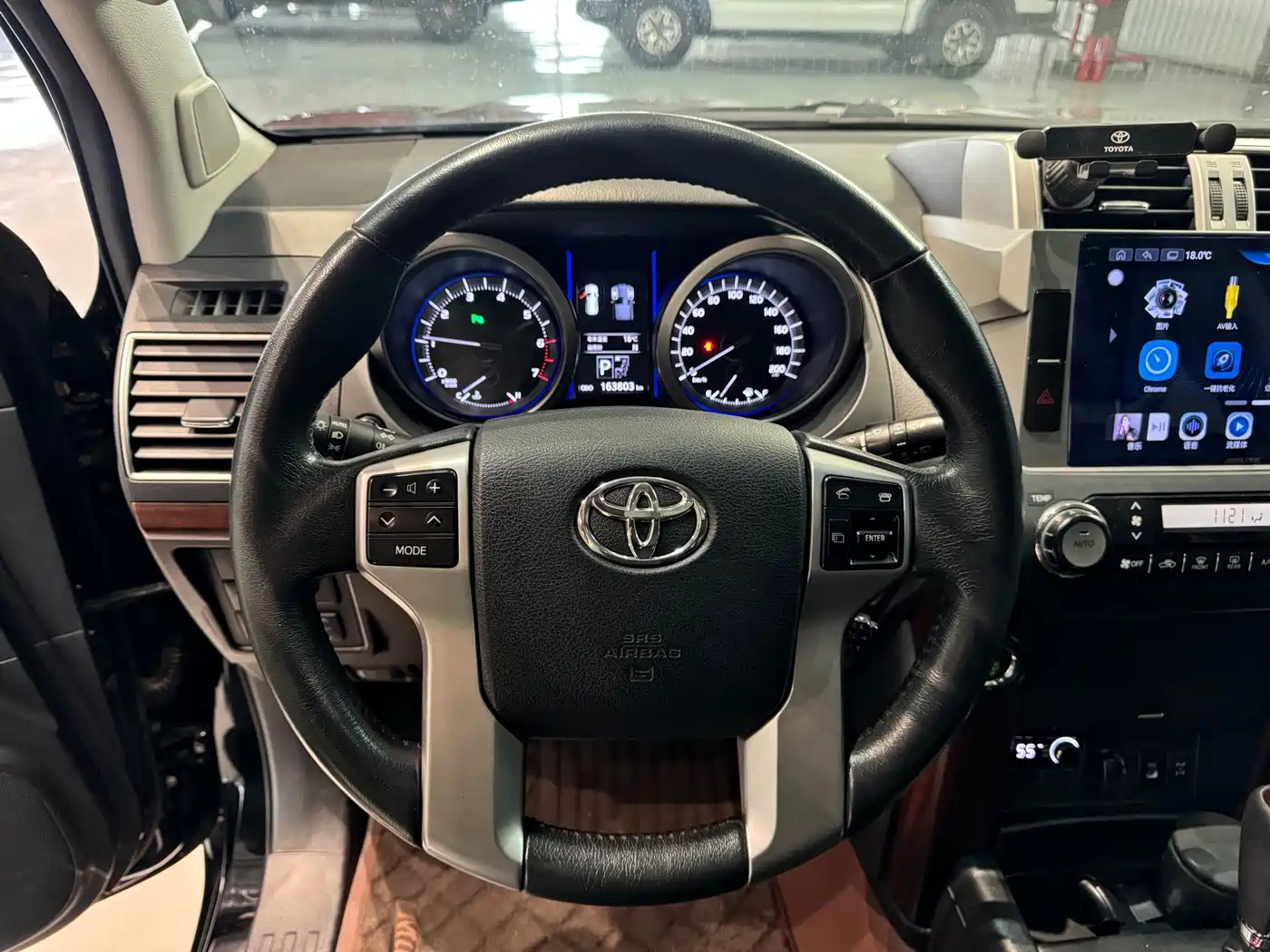Toyota Prado 2014 4.0L Automatic TX-L фото 15