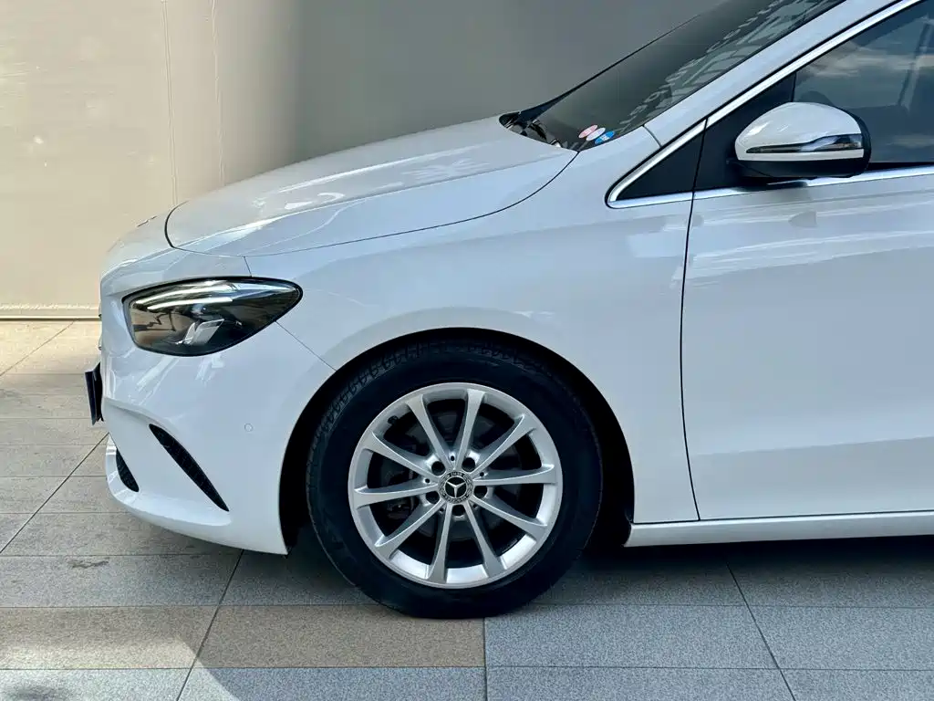 Mercedes-Benz B-Class, миниатюра 5