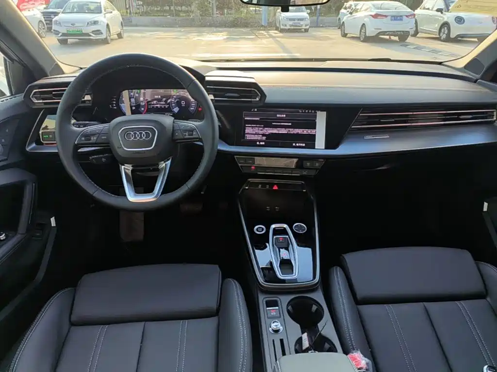 Фото 10 - Audi A3