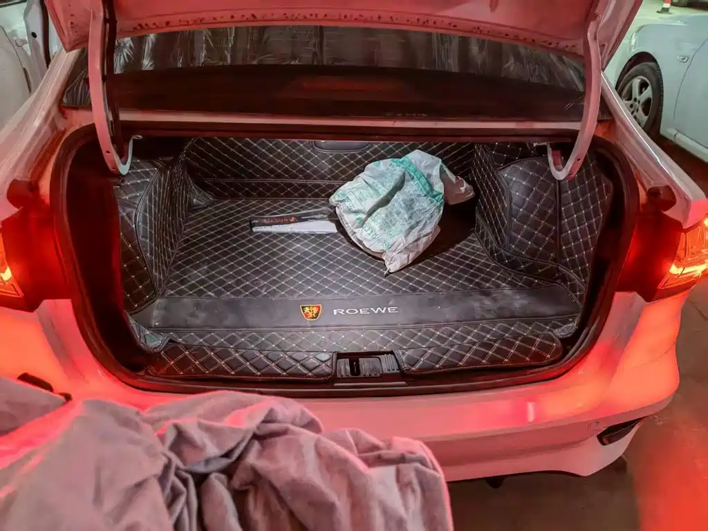 Фото 4 - Roewe i5