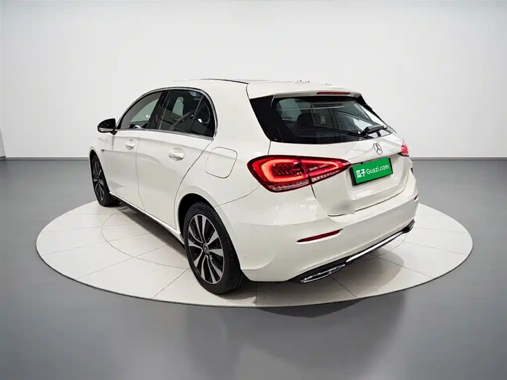 Mercedes-Benz A-Class (Import) 2022 A 200 Dynamic фото 9