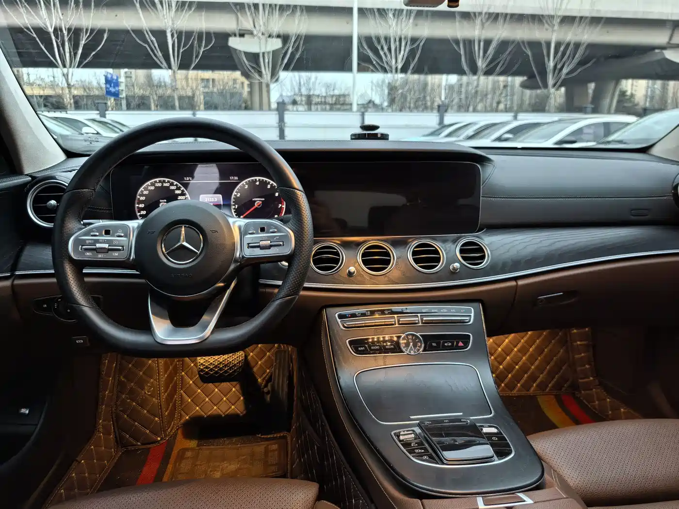Mercedes-Benz E-Class 2019 E 200 L Sport 4MATIC фото 5