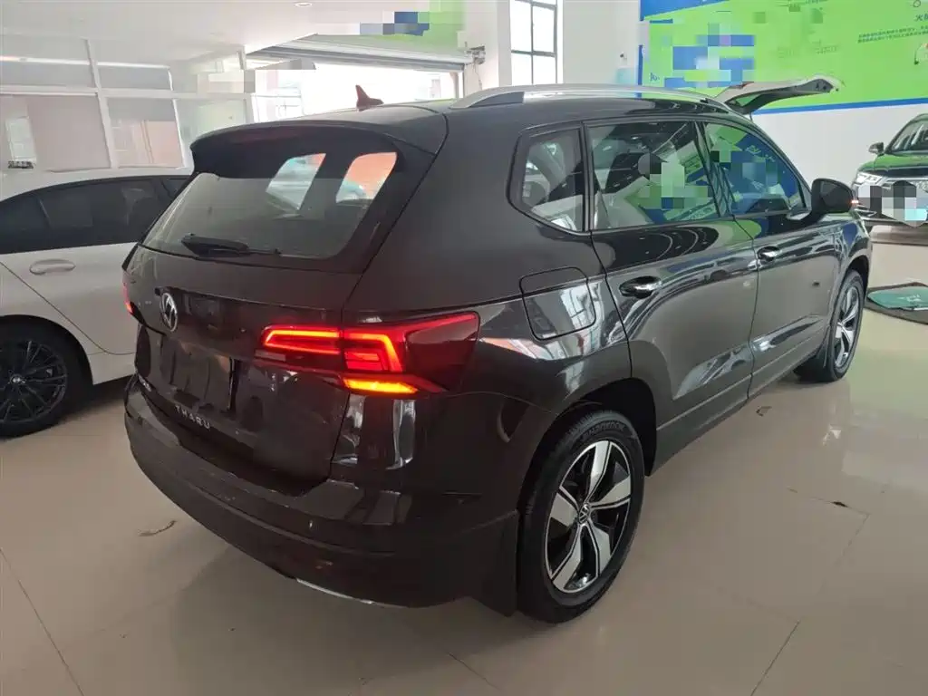 VOLKSWAGEN TUYUE