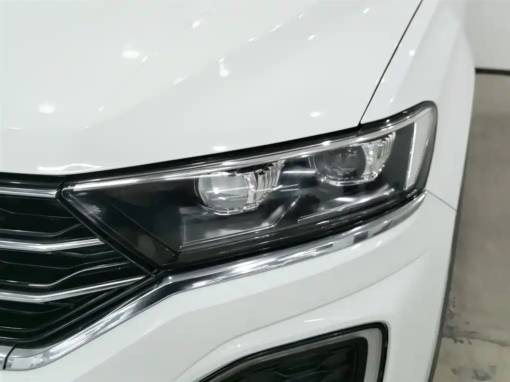 Volkswagen T-ROC 2022 280TSI DSG 2WD Elite PLUS фото 7