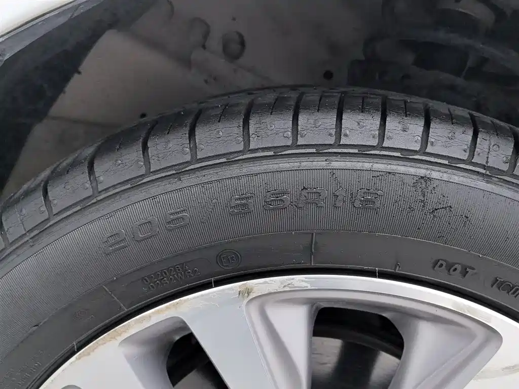 Buick Excelle 2019 18T Auto Connected Elite China VI фото 24