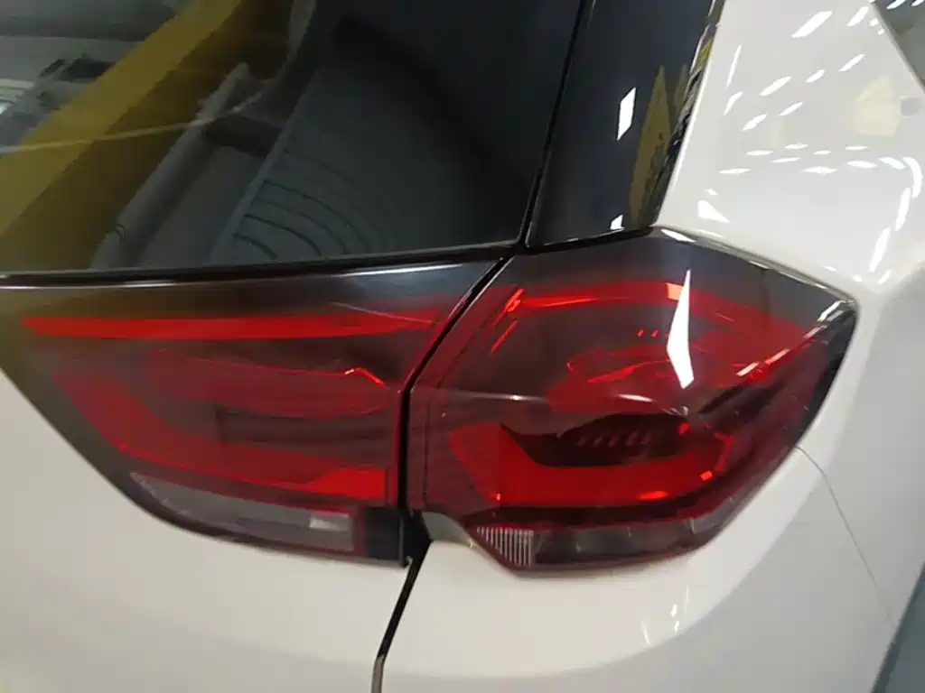 Chevrolet Volando 2019 2018 530T Auto Sport Edition (5+2 seater) China V