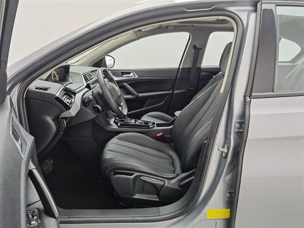 Peugeot 408 2022 1.6T Progressive Edition фото 10