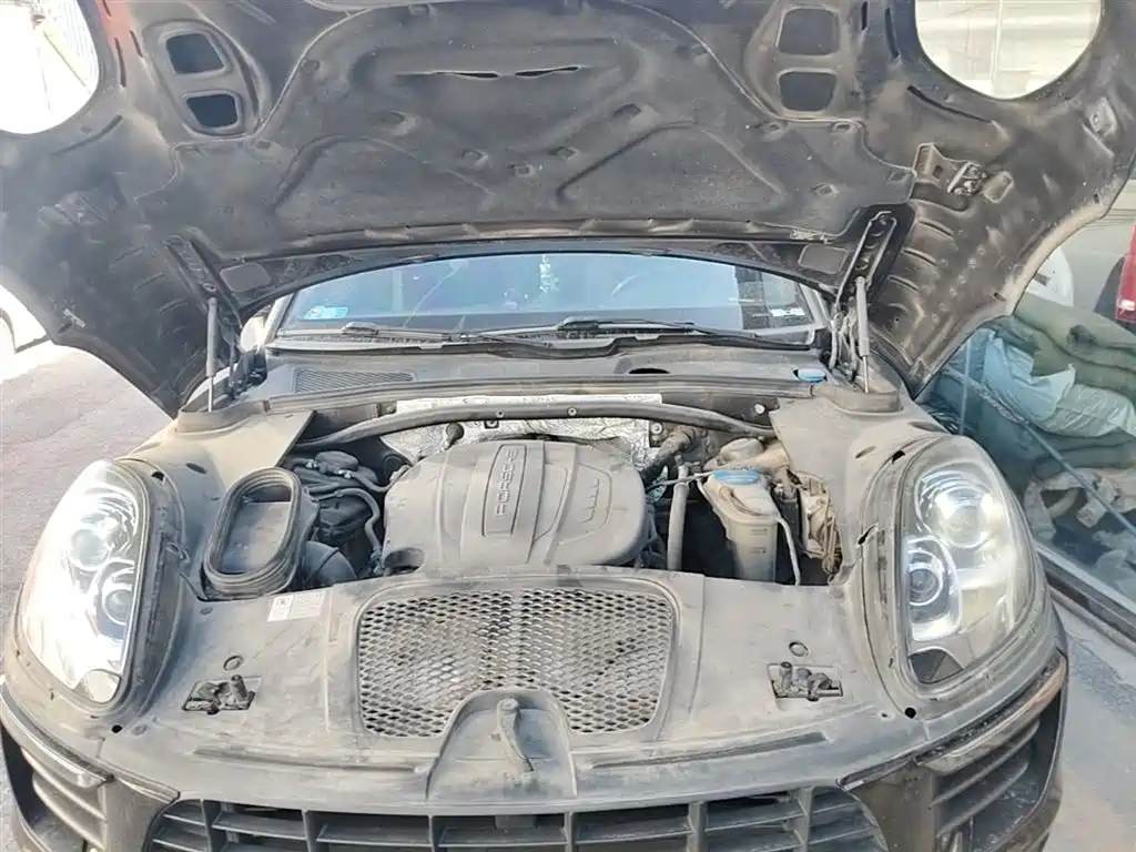 Porsche Macan 2017 Macan 2.0T фото 20