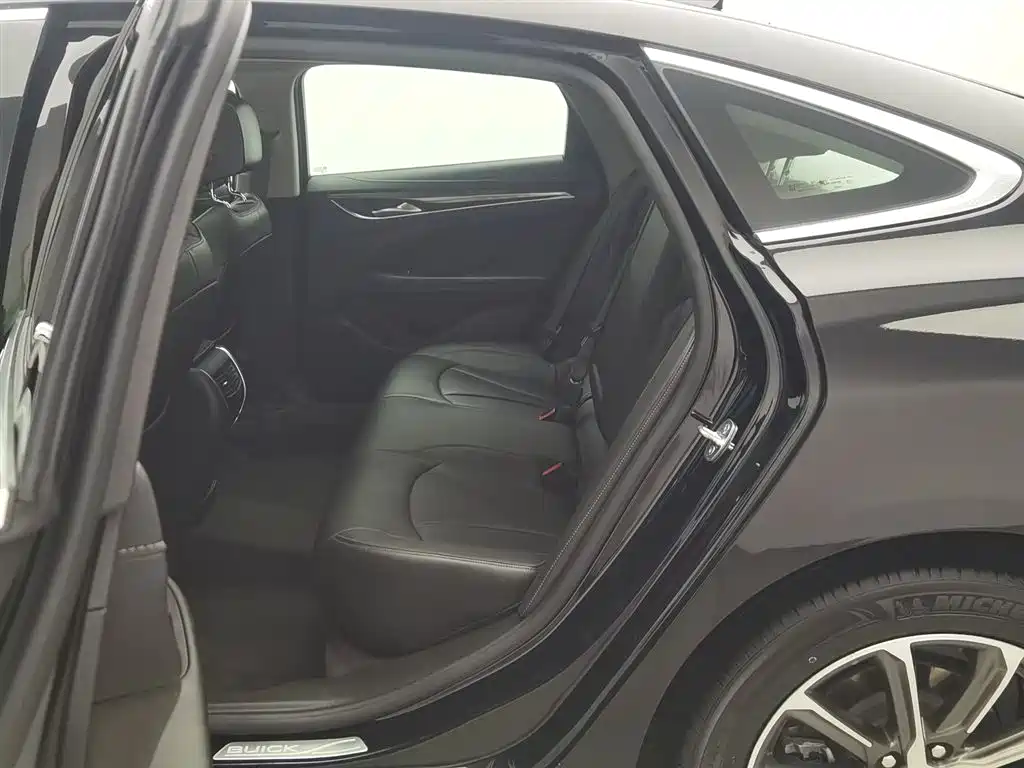 Buick LaCrosse 2021 652T Luxury Edition фото 15