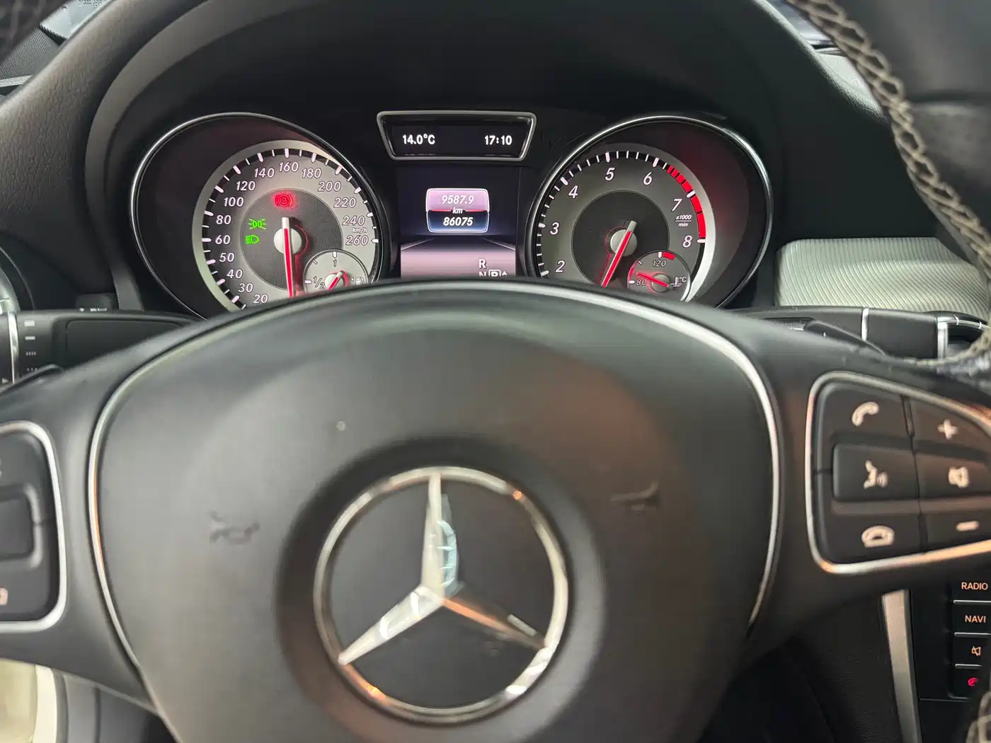 Mercedes-Benz CLA (Import) 2016 CLA 200 Sport фото 11
