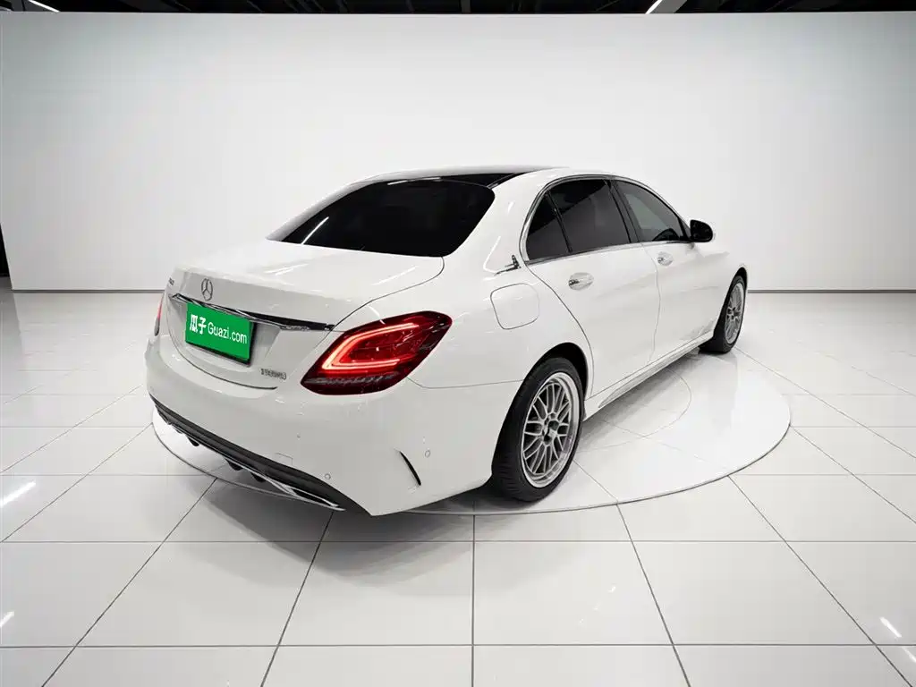 MERCEDES-BENZ CLASS C