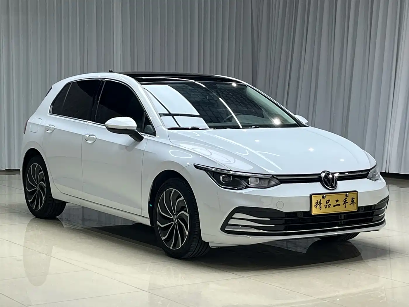 Volkswagen Golf 2021 280TSI DSG Pro Launch Edition фото 3