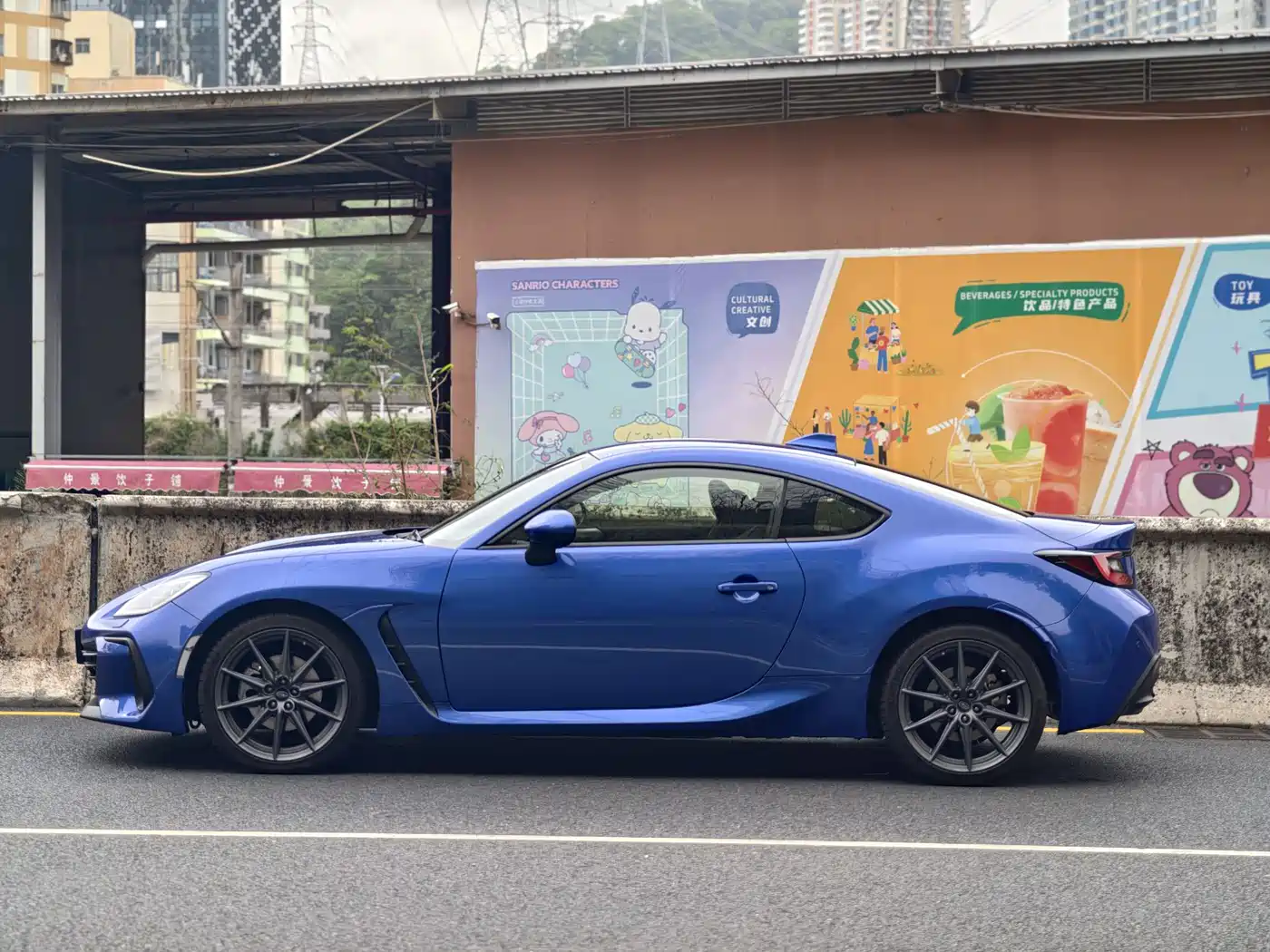Subaru BRZ 2022 2.4L Manual фото 3