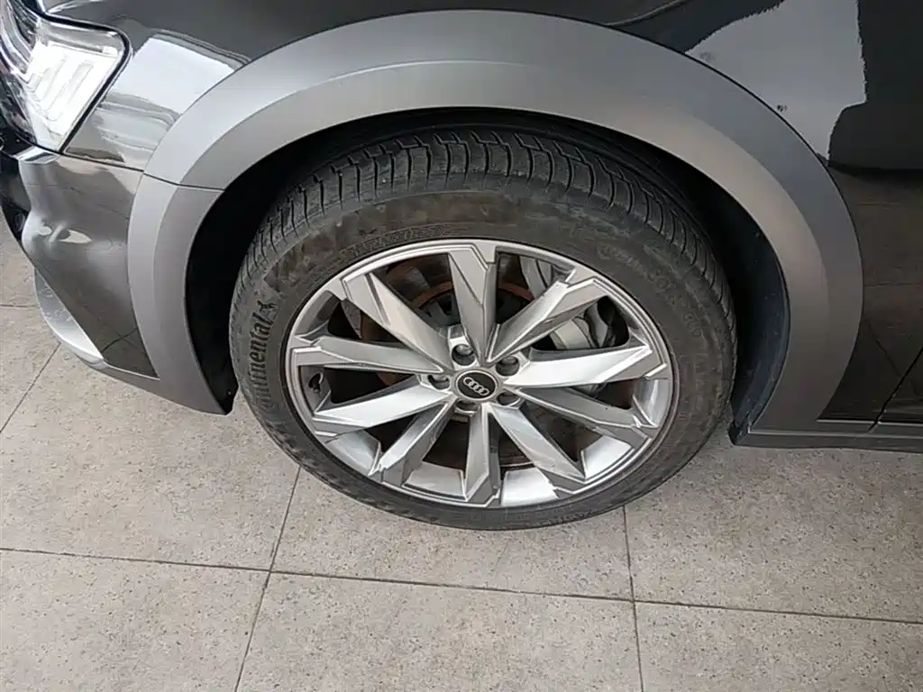 Audi A6 (Import) 2024 allroad quattro 55 TFSI Premium Off-road фото 23