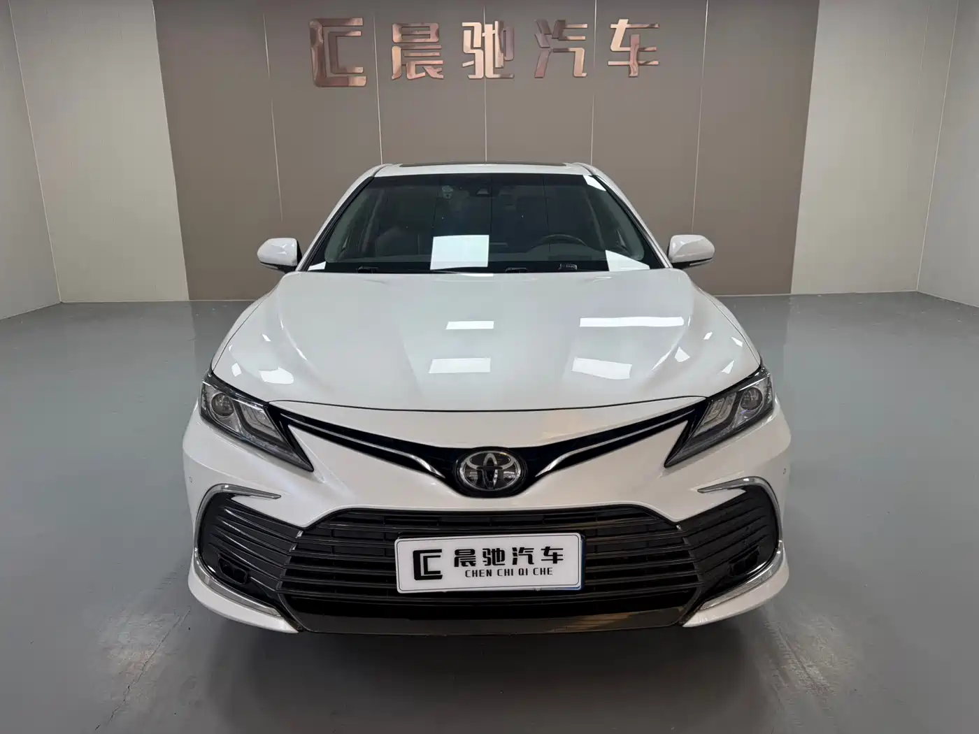 Toyota Camry 2021 2.0G Luxury Edition фото 2