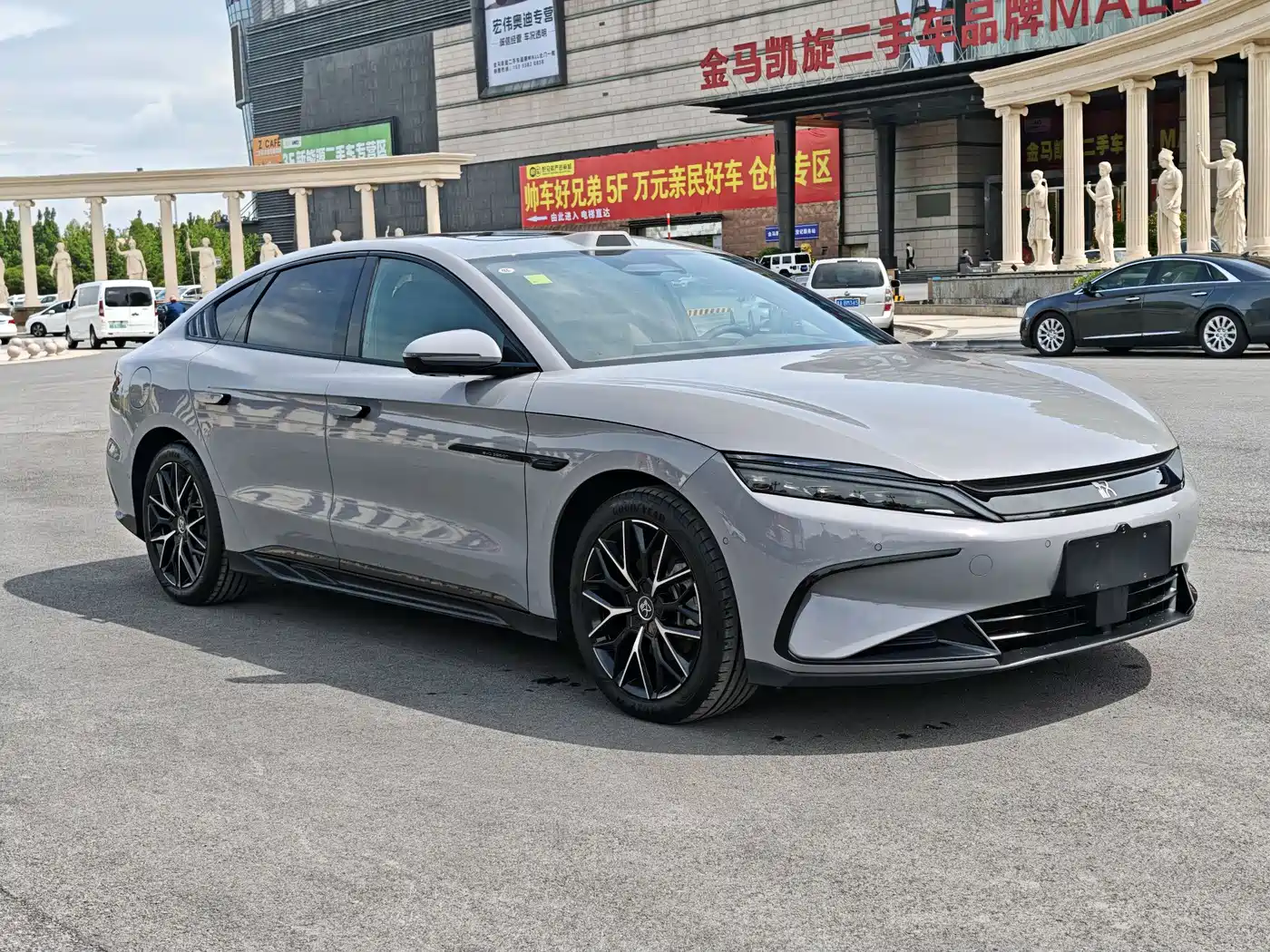 BYD Han 2025 DM-i 125KM LiDAR Smart Driving фото 3