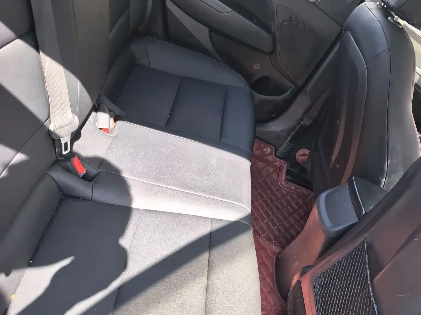 Hyundai Elantra 2016 Model 1.6L Automatic Smart Elite фото 7