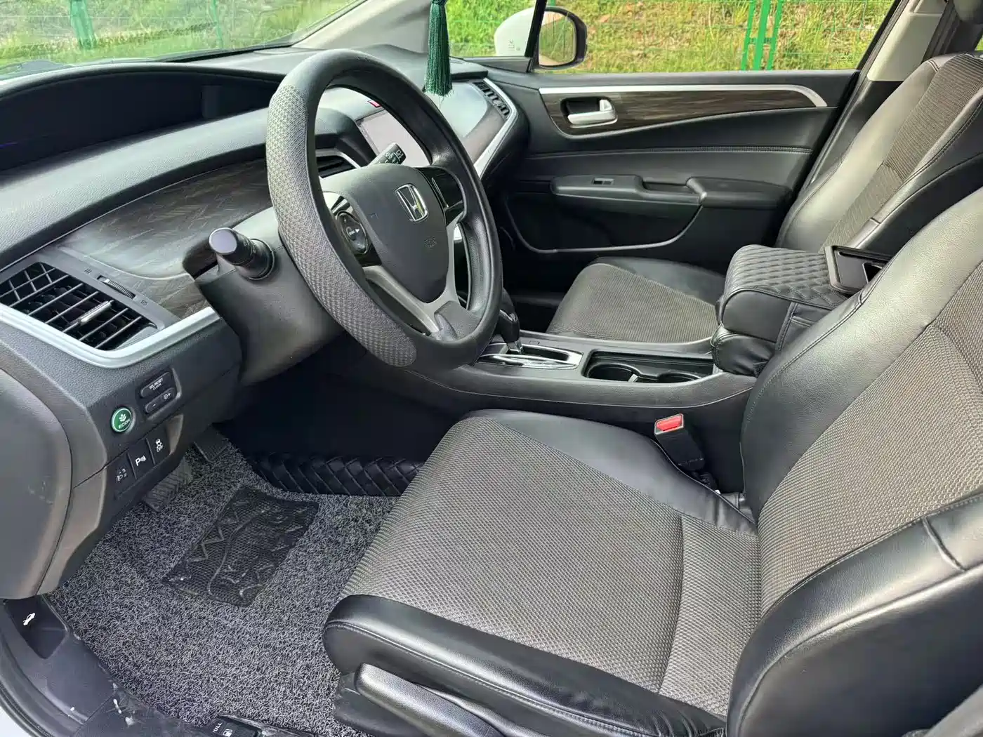 Honda Jade 2019 2017 1.8L Automatic Comfort Edition 5-seater
