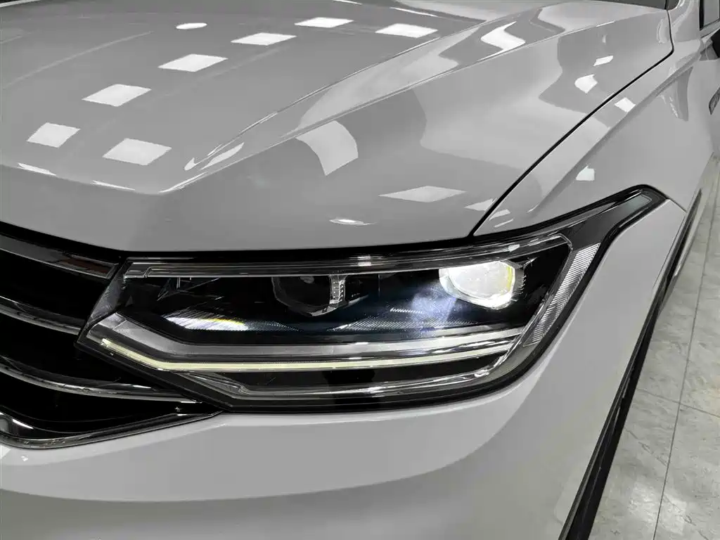 Volkswagen Tiguan L 2023 280TSI 2WD Trend Limited Edition фото 17