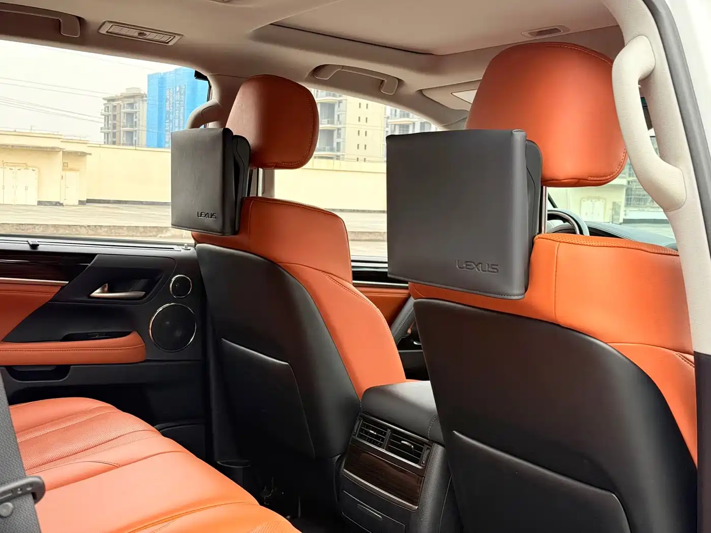 Lexus LX 2017 570 Prestige Luxury фото 16