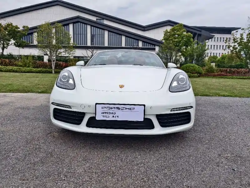 Porsche 718 2022 Boxster 2.0T фото 6