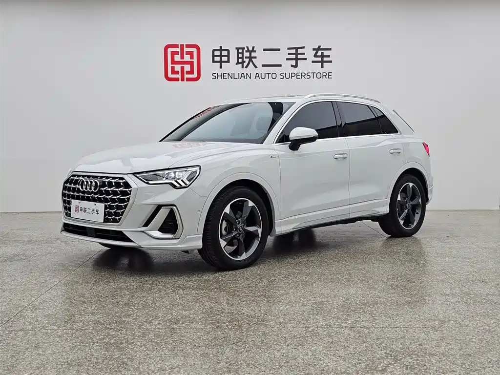Audi Q3 2024 35 TFSI Fashion Sport