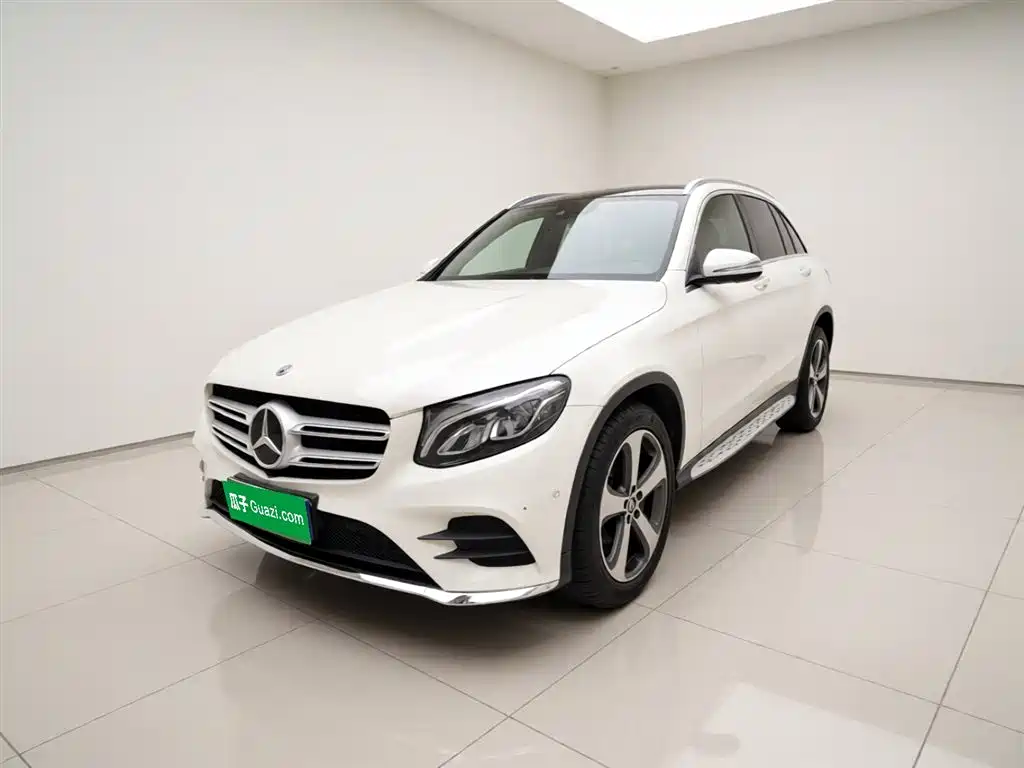 Mercedes-Benz GLC 2017 GLC 260 4MATIC Luxury
