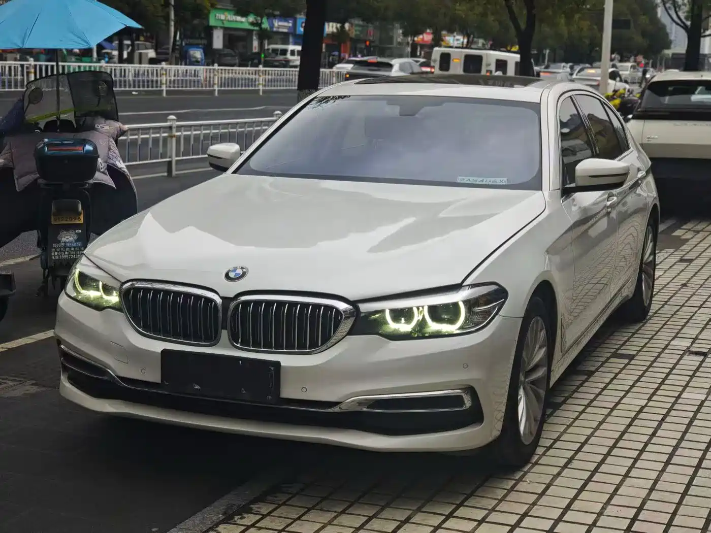 BMW 5 Series 2020 525Li Luxury Package