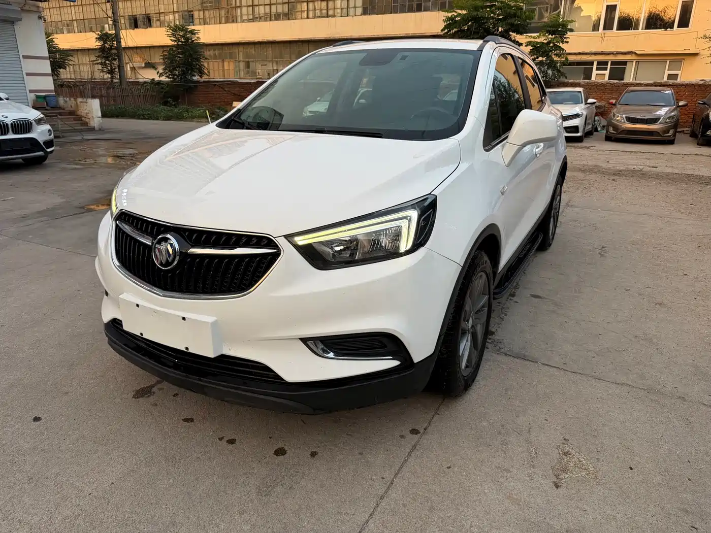 Фото 1 - Buick Encore
