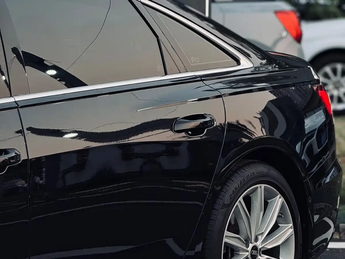 Audi A6L 2024 45 TFSI Premium Dynamic фото 18