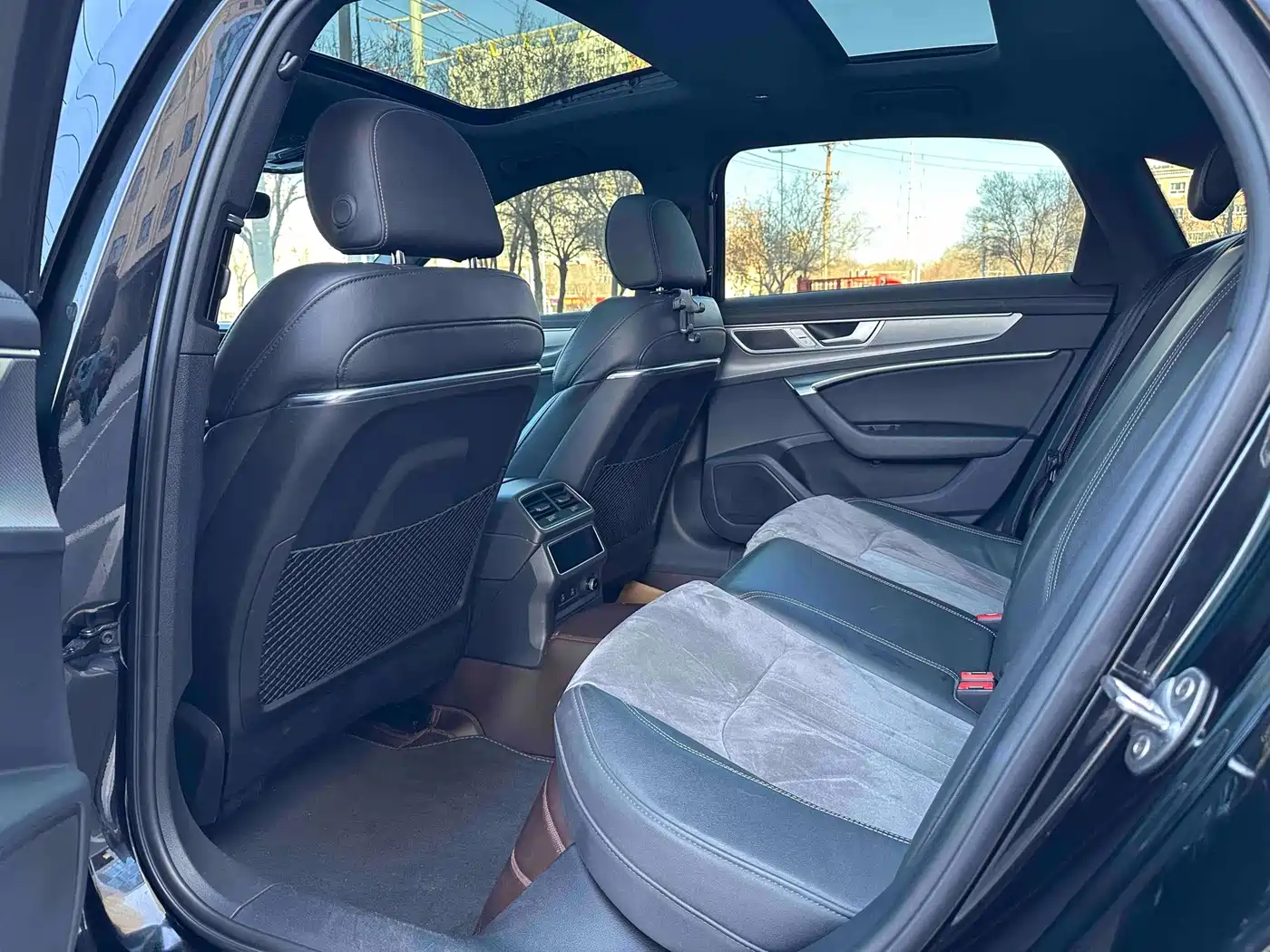 Audi A6L 2024 45 TFSI Premium Dynamic фото 5
