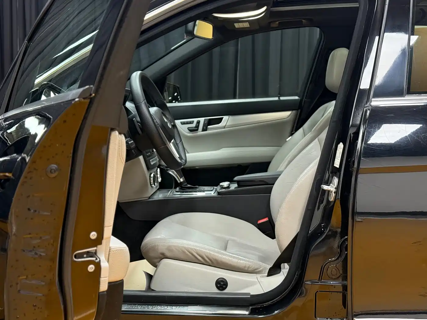 Mercedes-Benz C-Class (Import) 2011 C 200 Luxury Sports Wagon фото 8