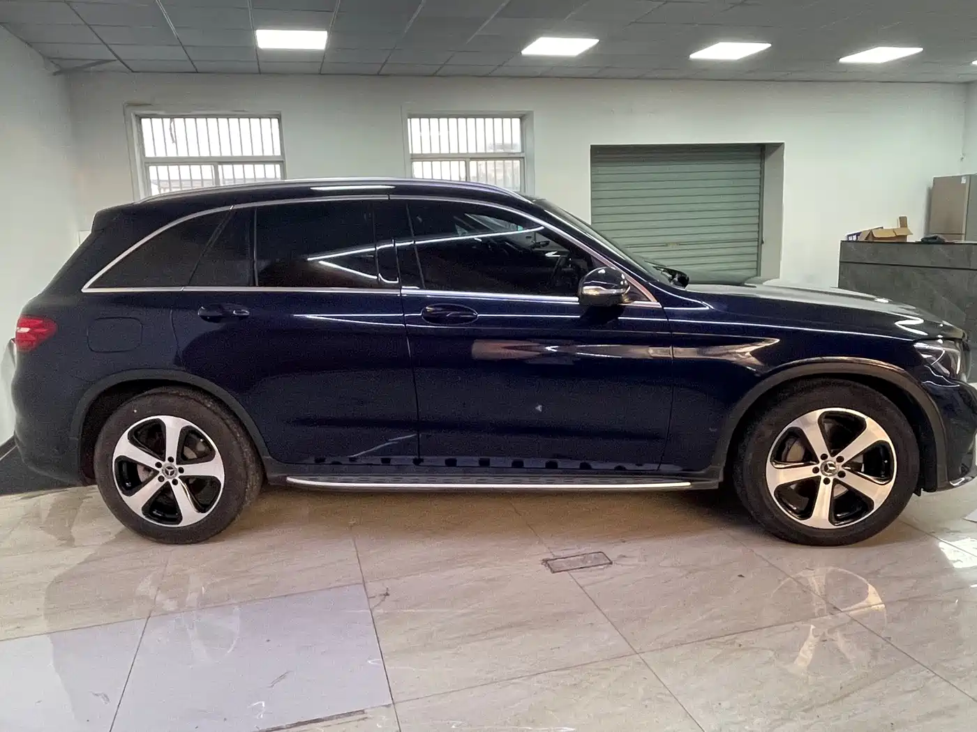 Mercedes-Benz GLC 2018 Facelift GLC 260 4MATIC Luxury фото 12