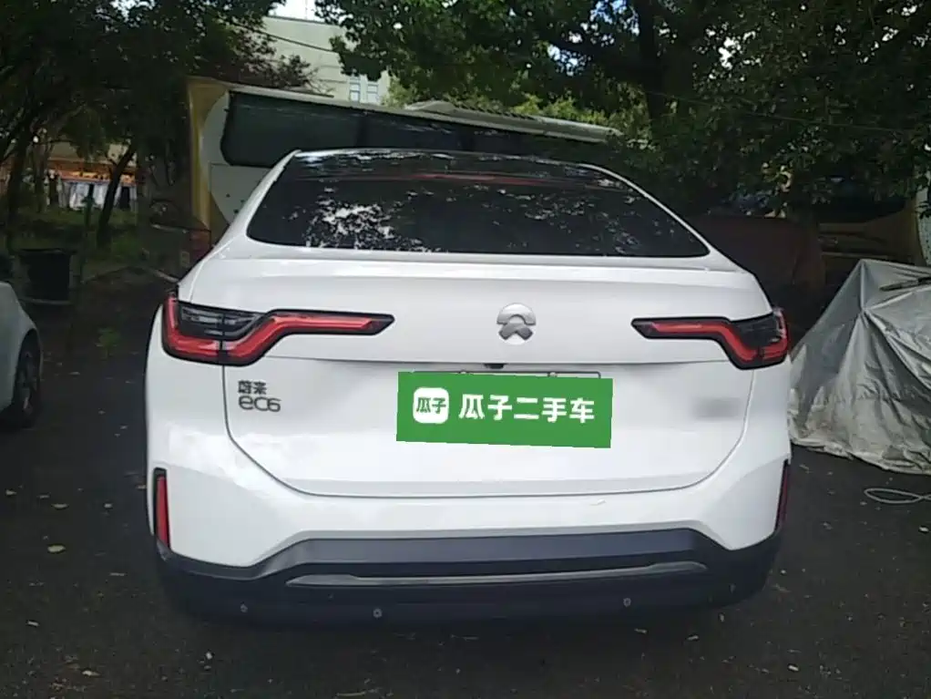 Фото 6 - NIO EC6