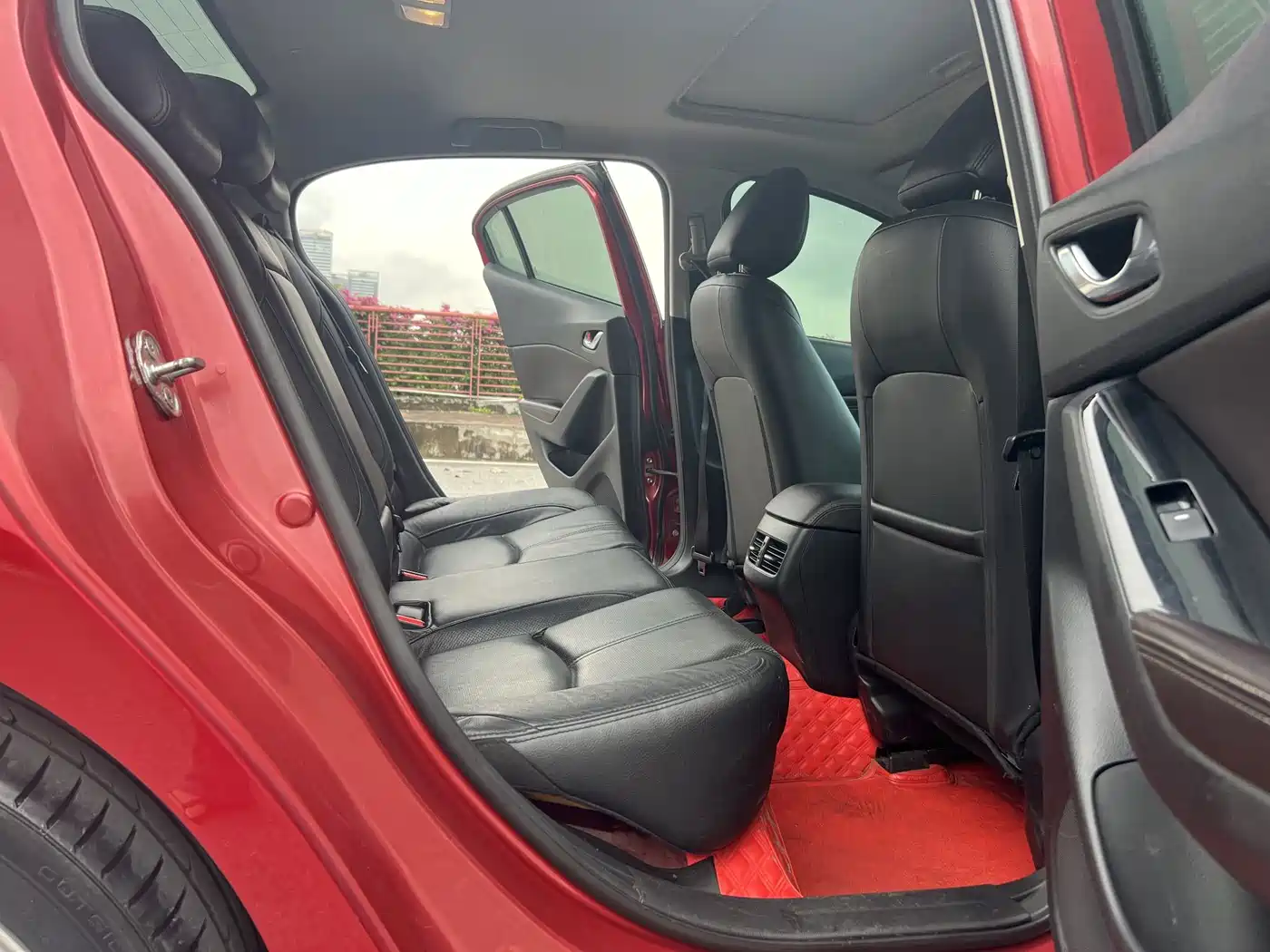 Фото 8 - Mazda Mazda 3