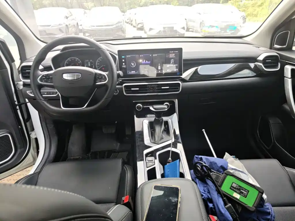 Geely Coolray 2025 2025 1.5L CVT Super Edition MAX