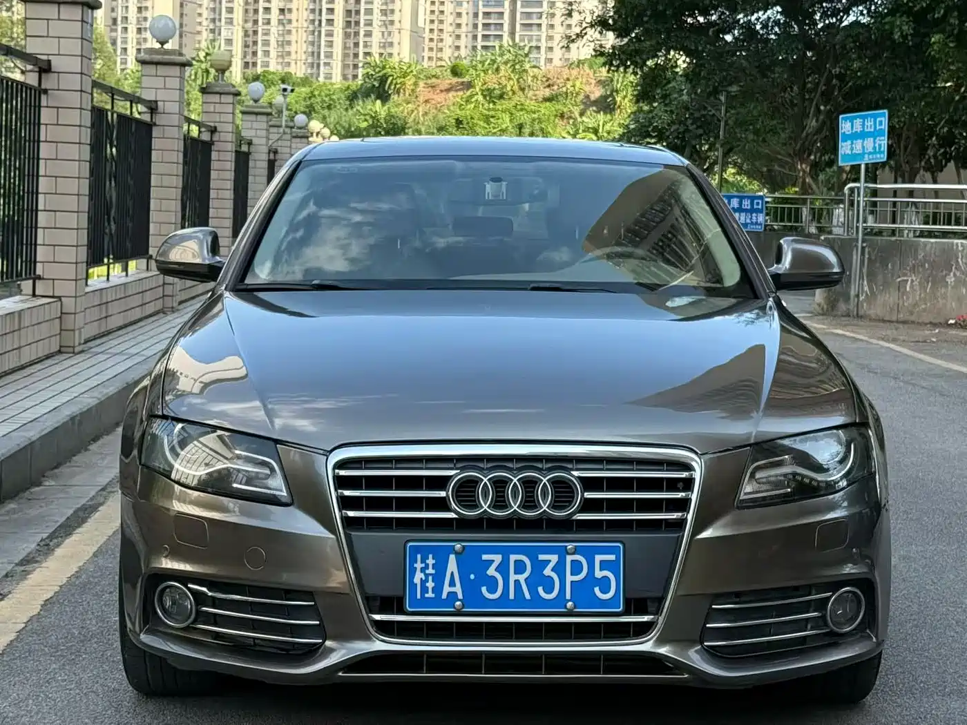 Фото 1 - Audi A4L