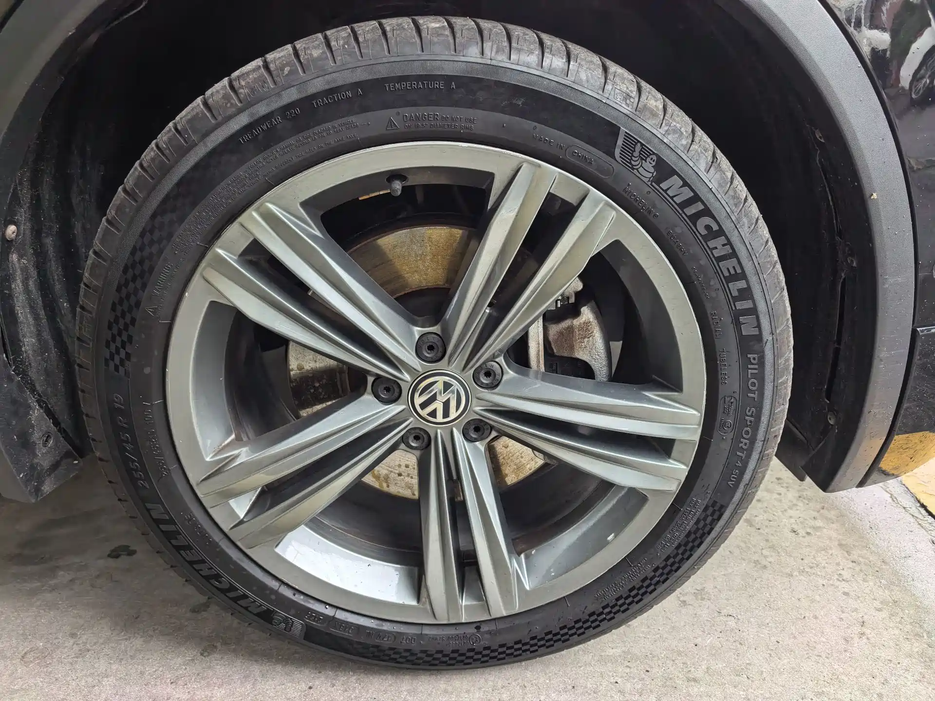 Фото 5 - Volkswagen Tiguan