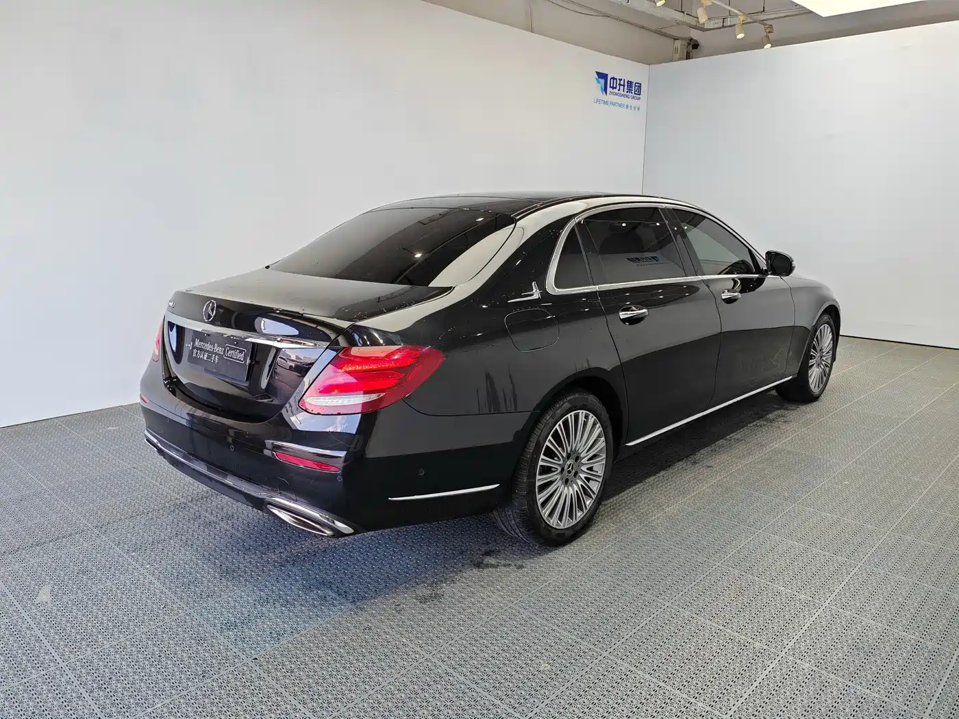 Mercedes-Benz E-Class 2020 Facelift E 300 L Fashion фото 6