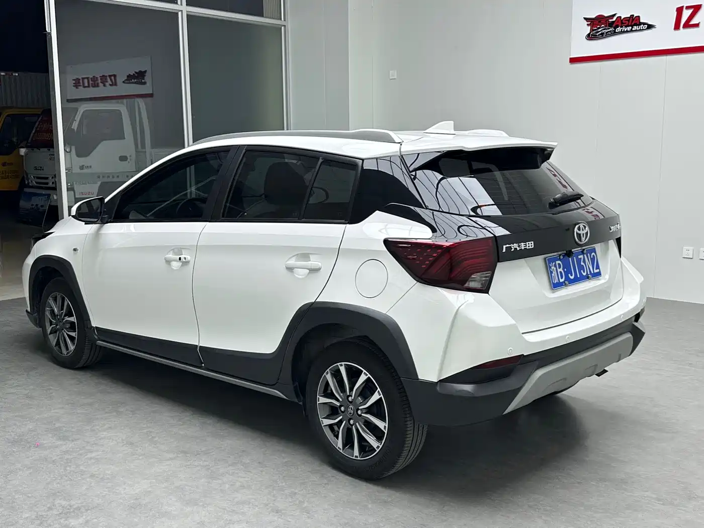 Toyota YARiS L Zhi Xuan 2021 Zhi Xuan X 1.5L CVT Luxury Edition фото 6