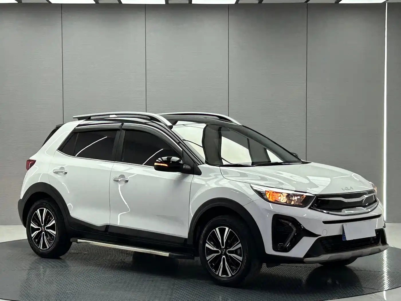Kia KX1 2021 1.4L CVT Sunroof Version фото 5