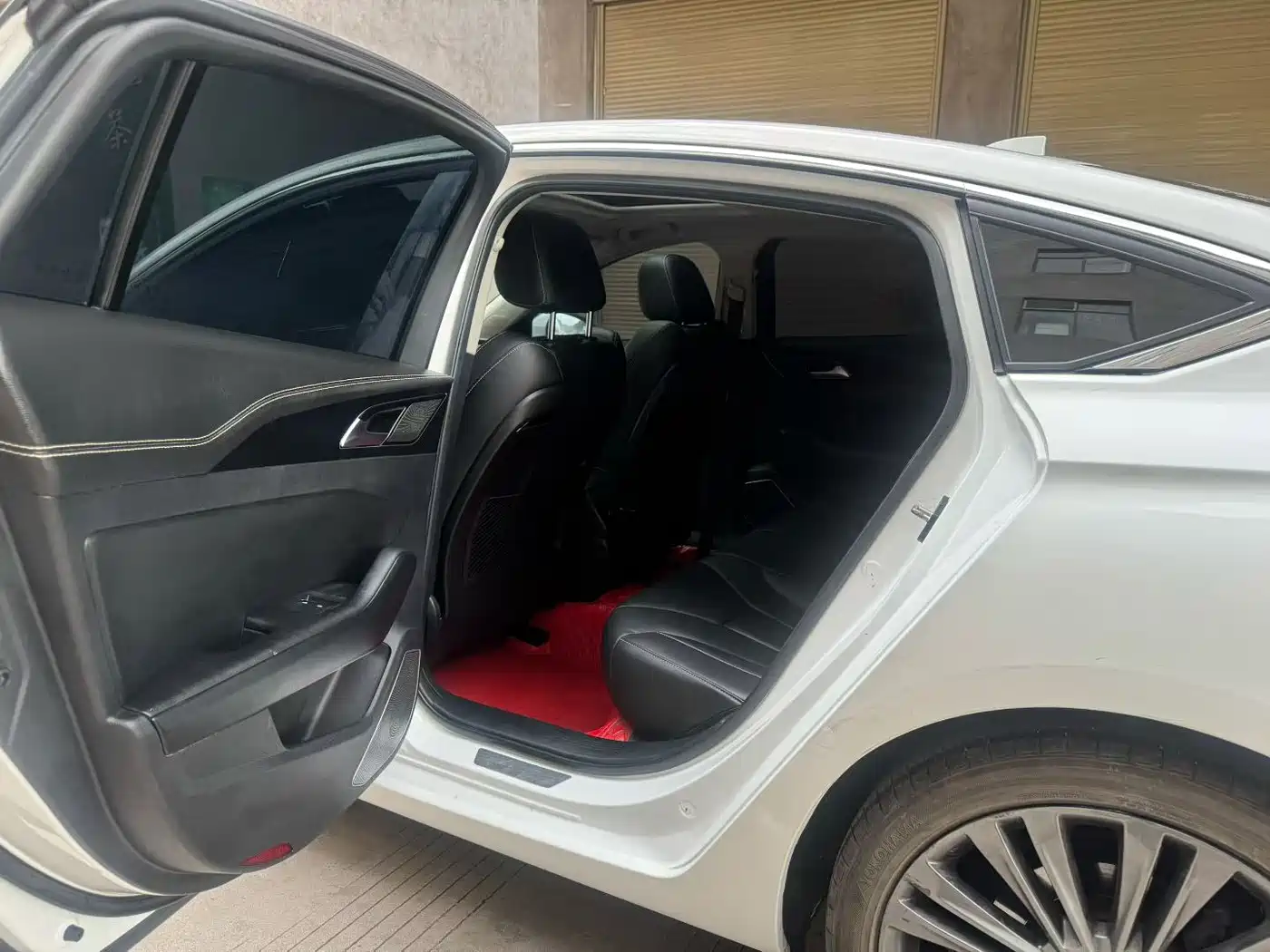Hongqi H5 2019 30TD Agile Edition фото 8
