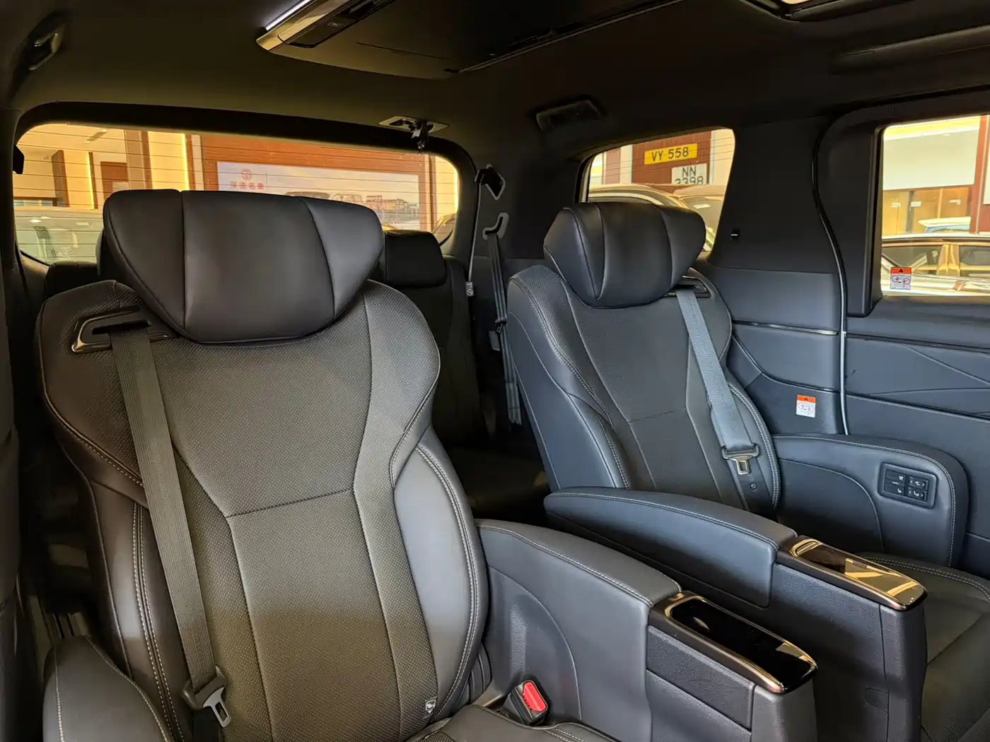 Toyota Alphard 2026 2025 Hybrid 2.5L Prestige Gold Edition