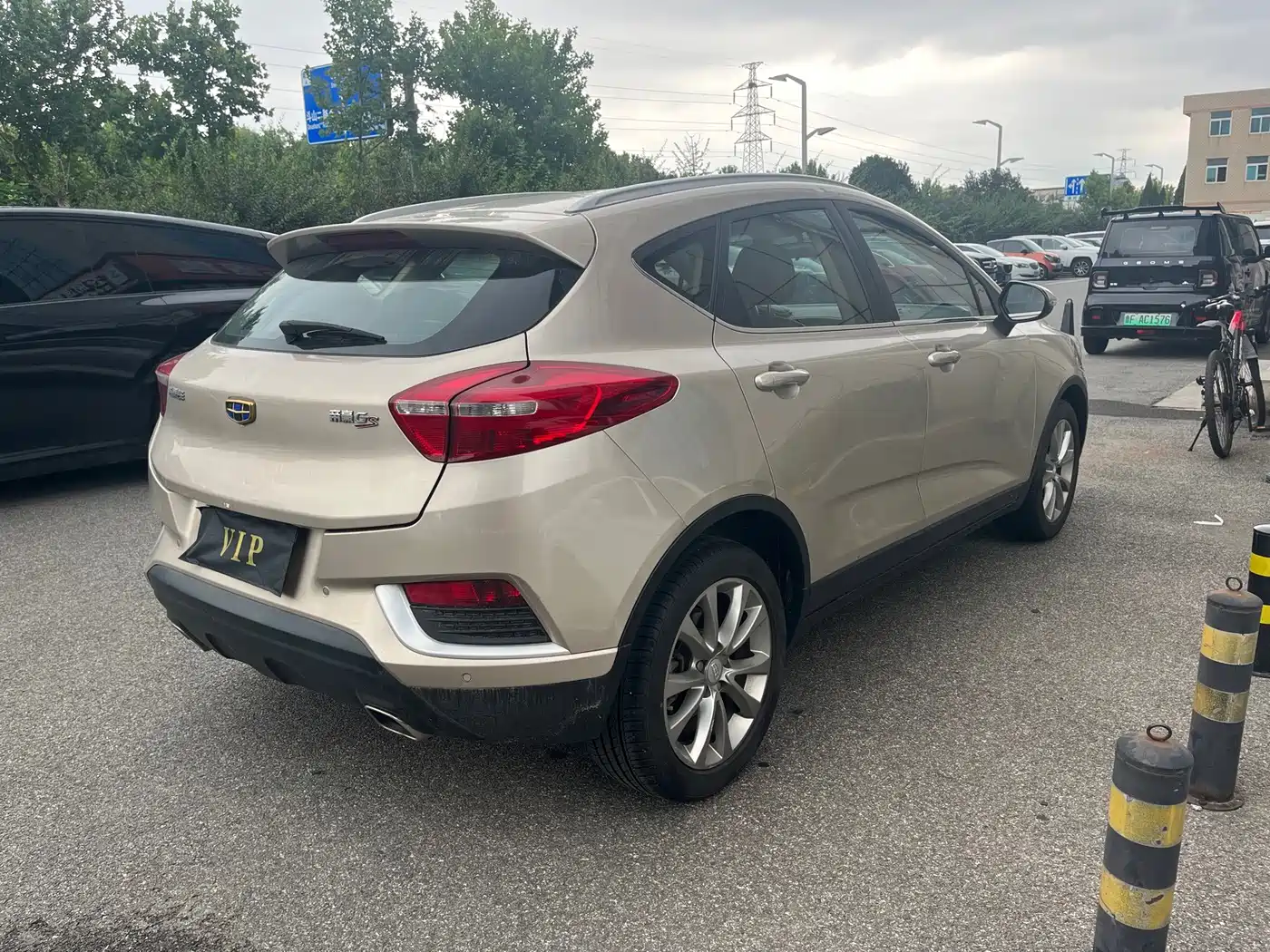 Фото 3 - Geely Emgrand GS