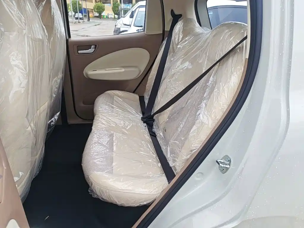 Wuling Motors Hongguang MINIEV 2026 2025 4-Door Advanced